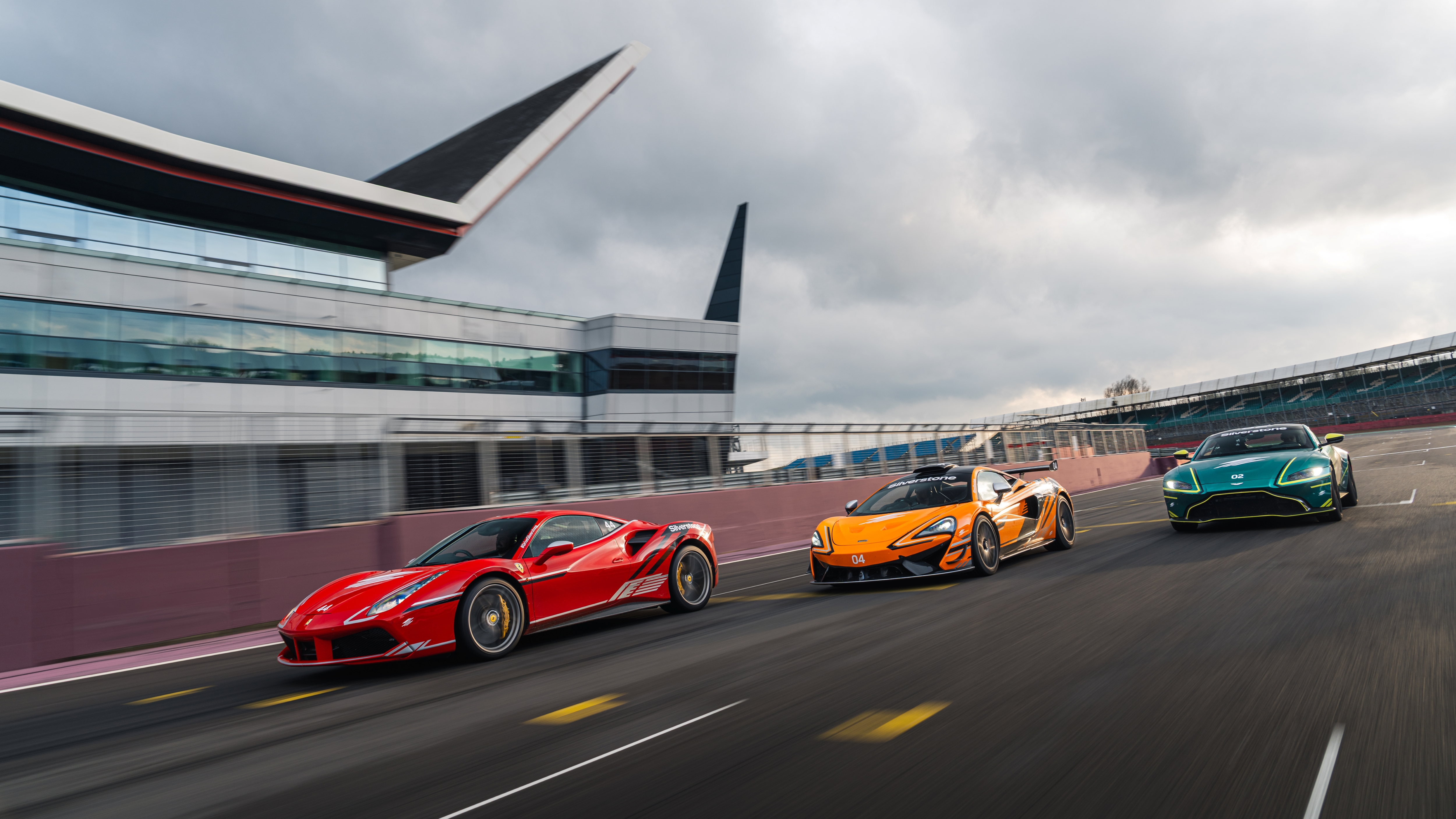 Hoodpin Silverstone Driveexperience2026 13